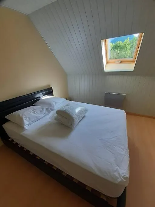 Holiday home Maison Cosy, Coeur De Village Ecole